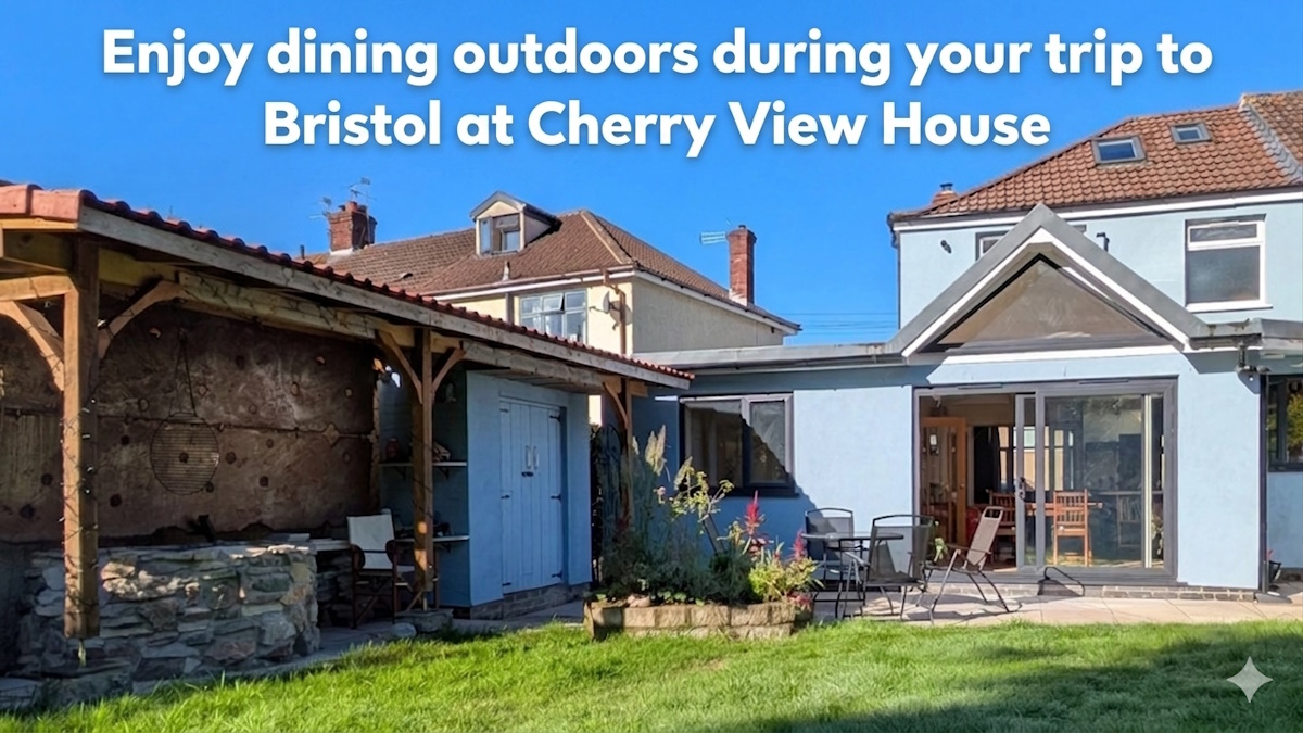 holiday home bristol dining outdoors
